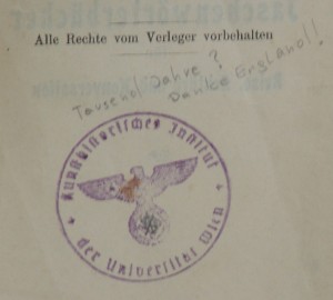 Fig. 20: Comment on a National Socialist stamp in a German-English dictionary at the Art History Library (Note: The Library of the University of Vienna requests users to refrain from adding annotations, underlines, etc. in its books.)