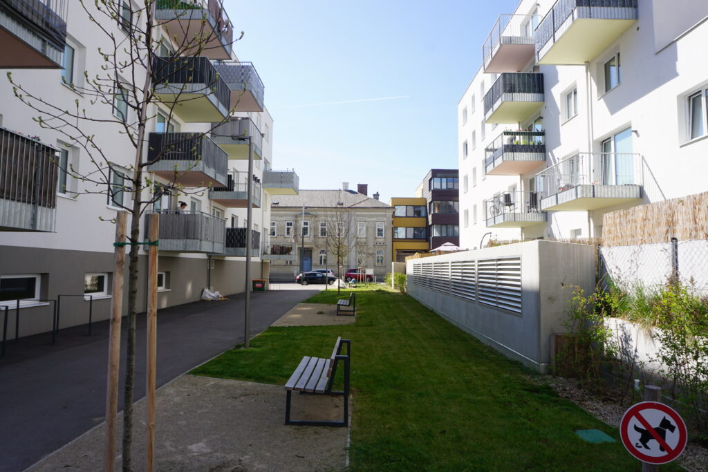 Foto von einem sozialen Wohnbau in Wien